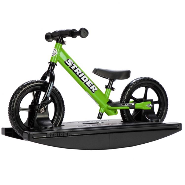 Strider Sport 12 Promo Pack Bicicleta Balance + Rockin Base Verde